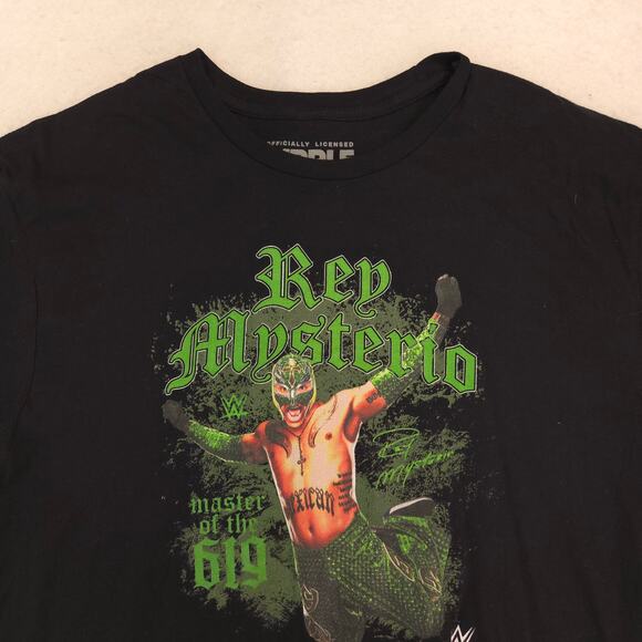WWE Ray Mysterio Ripple Junction Graphic Short Sleeve T Shirt Mens Size L Black - Picture 1 of 9